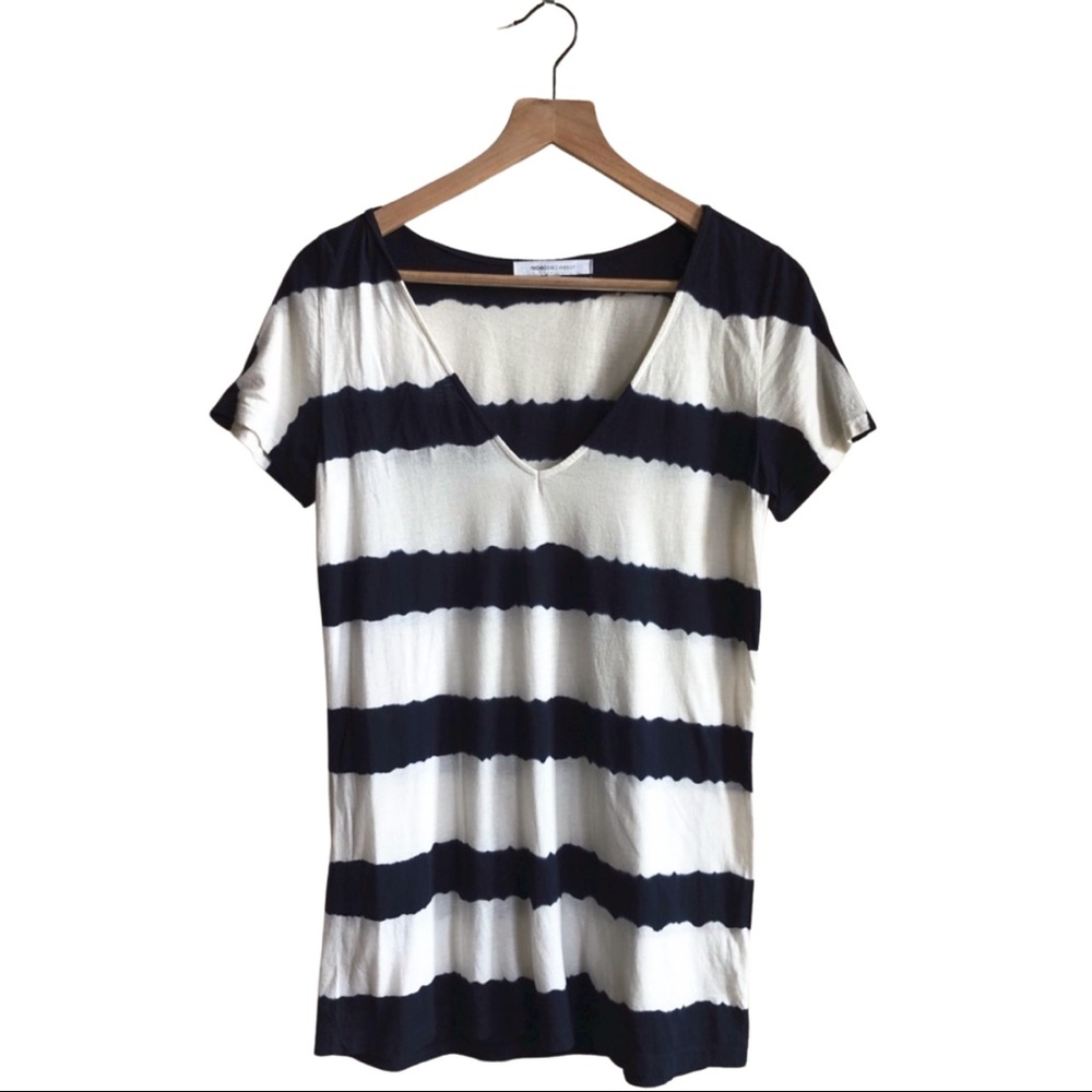 🎉HP🎉 Rebecca Beeson tie-dye stripe v-neck shirt